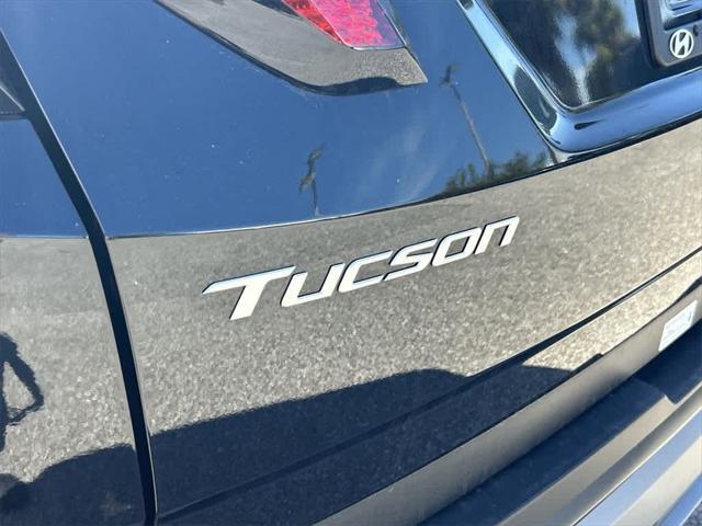 Photo of 2025 Phantom Black Hyundai TUCSON