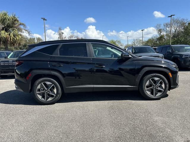 Photo of 2025 Phantom Black Hyundai TUCSON