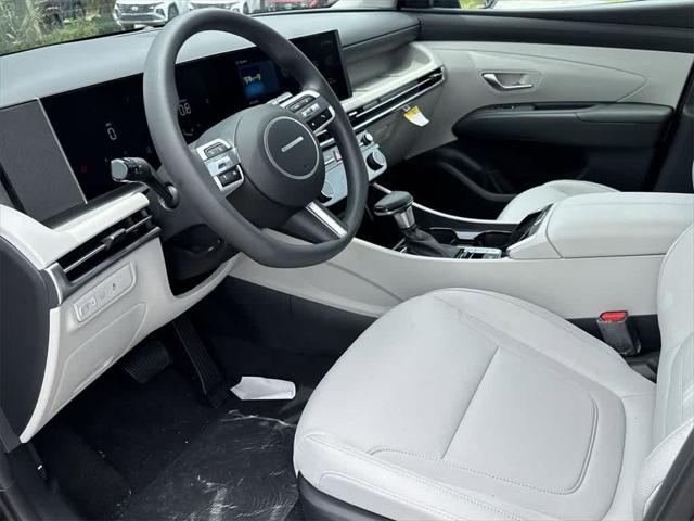 Photo of 2025 Phantom Black Hyundai TUCSON