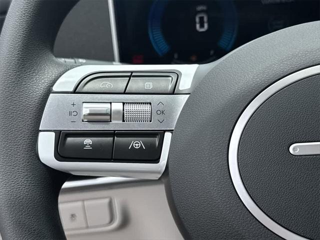 Photo of 2025 Phantom Black Hyundai TUCSON