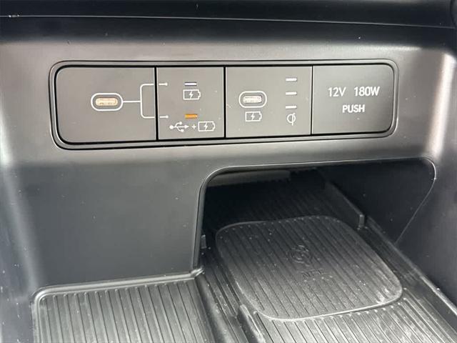Photo of 2025 Phantom Black Hyundai TUCSON
