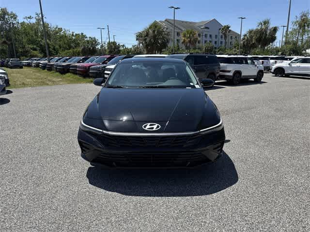 Photo of 2025 Abyss Black Hyundai ELANTRA HEV