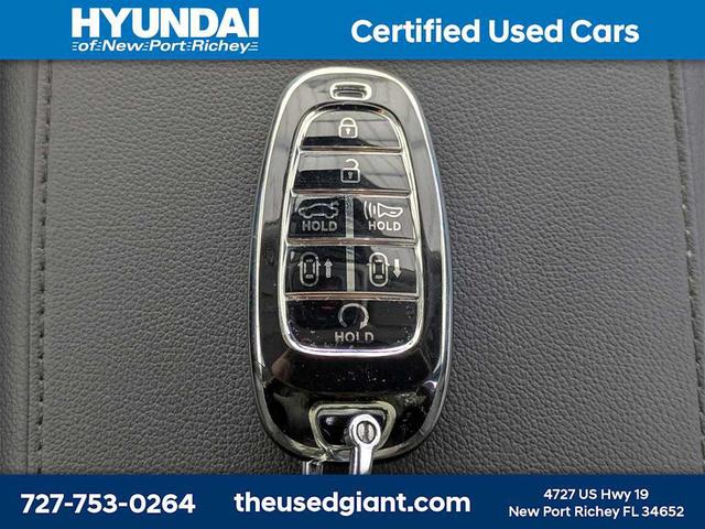 Photo of 2024 Hampton Gray Hyundai TUCSON