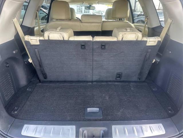Photo of 2017 Black Obsidian INFINITI QX60