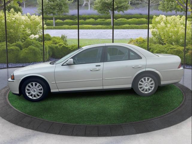 Photo of 2004 Charcoal Gray Clearcoat Metallic Lincoln LS