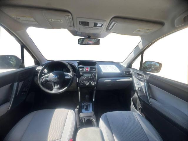 Photo of 2014 Dark Gray Metallic Subaru Forester