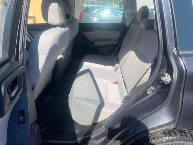 Photo of 2014 Dark Gray Metallic Subaru Forester