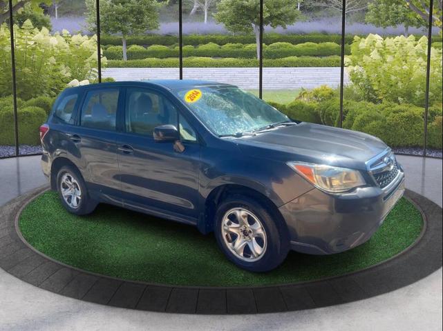 Photo of 2014 Dark Gray Metallic Subaru Forester