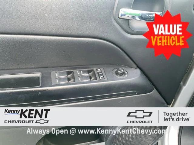 Photo of 2017 Billet Silver Metallic Clearcoat Jeep Patriot