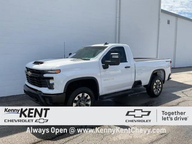 Photo of 2025 Summit White Chevrolet Silverado 2500