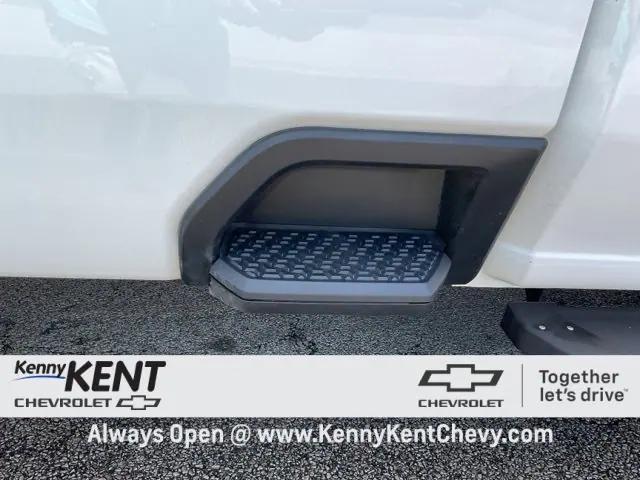 Photo of 2025 Summit White Chevrolet Silverado 2500