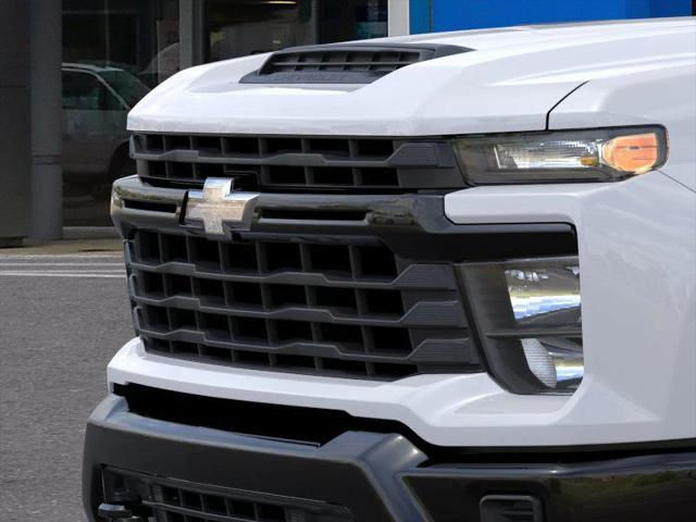 Photo of 2025 Summit White Chevrolet Silverado 2500