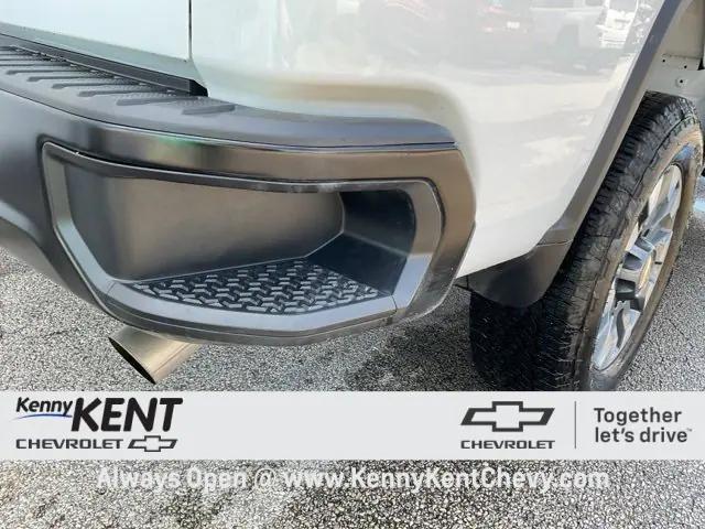 Photo of 2025 Summit White Chevrolet Silverado 2500