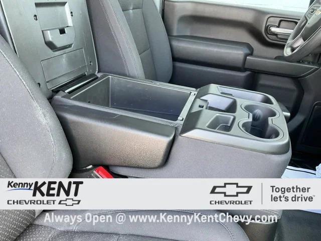 Photo of 2025 Summit White Chevrolet Silverado 2500