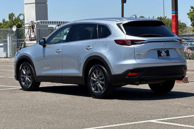 Photo of 2023 Sonic Silver Metallic Mazda CX-9