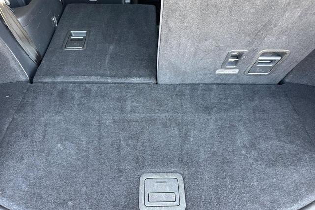 Photo of 2023 Sonic Silver Metallic Mazda CX-9