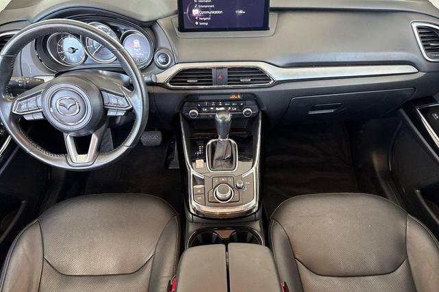 Photo of 2023 Sonic Silver Metallic Mazda CX-9