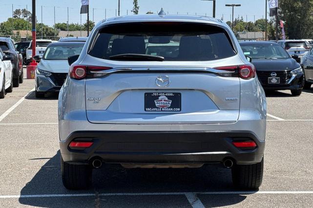 Photo of 2023 Sonic Silver Metallic Mazda CX-9