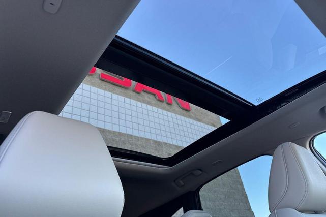 Photo of 2025 Aurora Blue Pearl Metallic/Super Black Nissan Murano