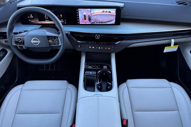 Photo of 2025 Aurora Blue Pearl Metallic/Super Black Nissan Murano
