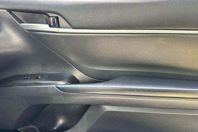 Photo of 2023 Celestial Silver Metallic Toyota Camry