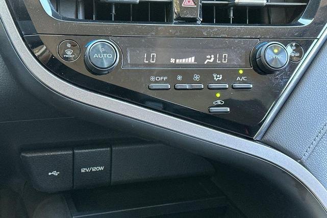Photo of 2023 Celestial Silver Metallic Toyota Camry