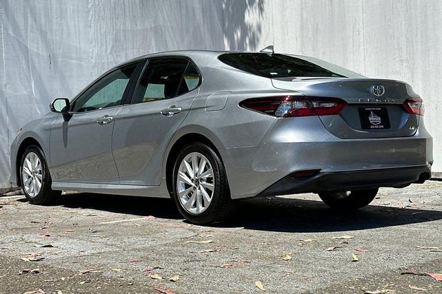 Photo of 2023 Celestial Silver Metallic Toyota Camry