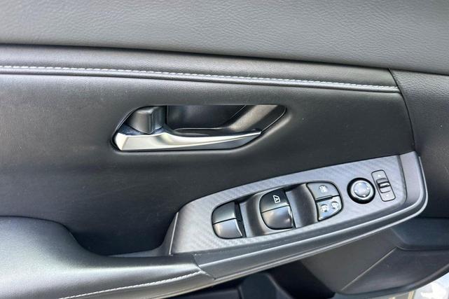Photo of 2022 Brilliant Silver Metallic Nissan Sentra