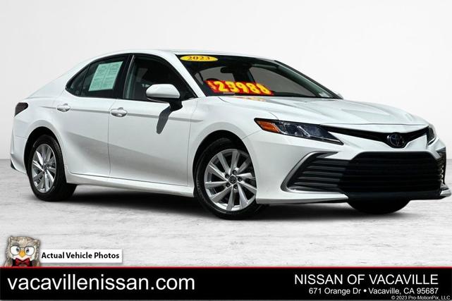 Photo of 2023 Ice Cap Toyota Camry
