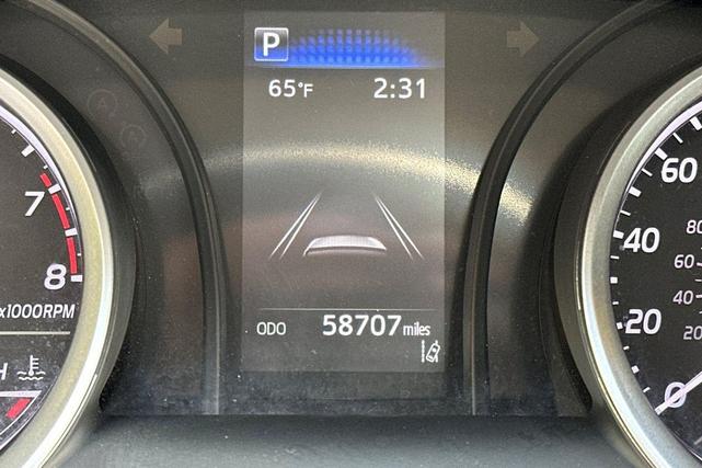 Photo of 2023 Ice Cap Toyota Camry