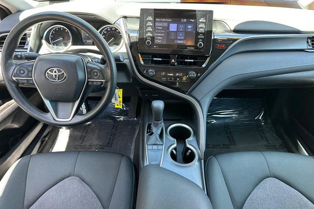 Photo of 2023 Ice Cap Toyota Camry