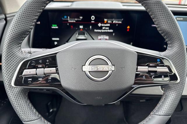 Photo of 2025 Boulder Gray Pearl Nissan ARIYA