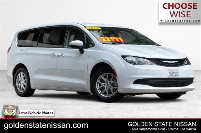2023 Chrysler Voyager