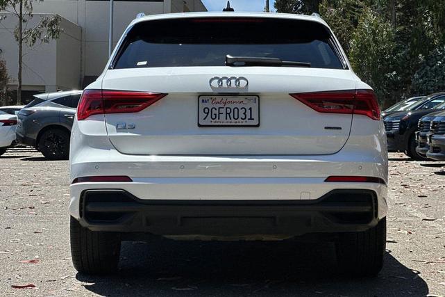 Photo of 2023 White Audi Q3