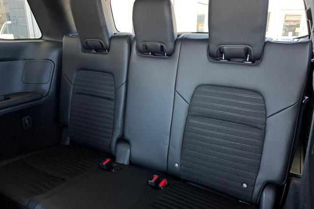 Photo of 2025 Gun Metallic Nissan Pathfinder