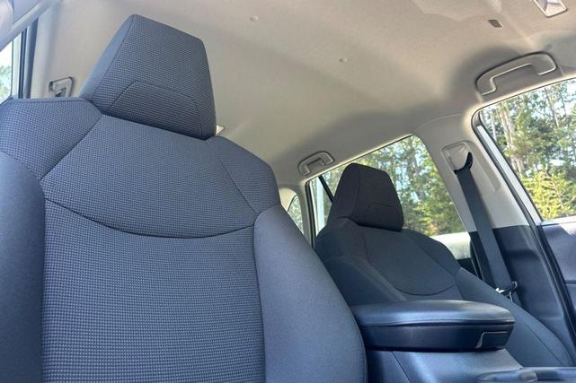 Photo of 2023 Silver Sky Metallic Toyota RAV4