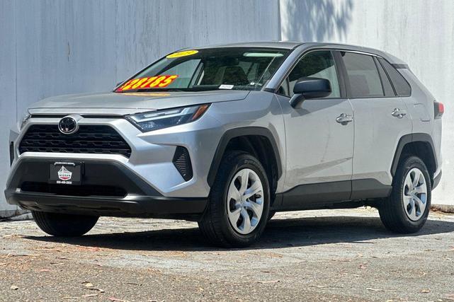 Photo of 2023 Silver Sky Metallic Toyota RAV4