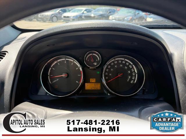 Photo of 2008 Black Saturn Vue
