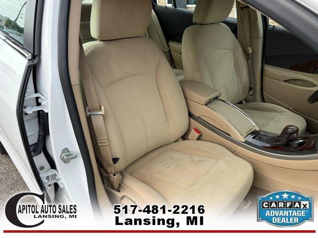 Photo of 2012 White Buick LaCrosse