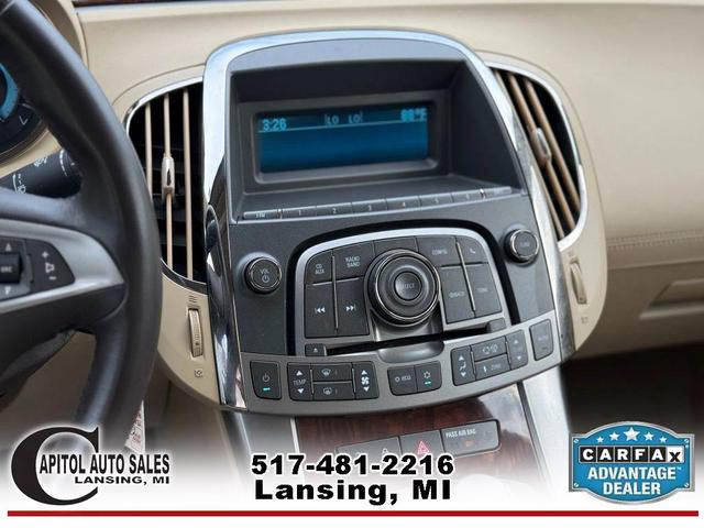 Photo of 2012 White Buick LaCrosse