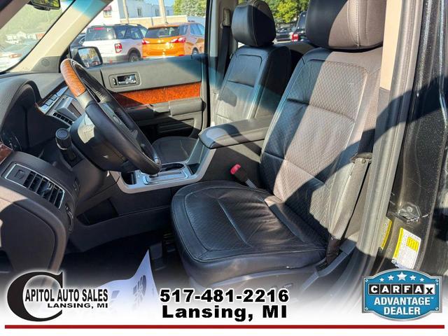 Photo of 2011 Black Ford Flex