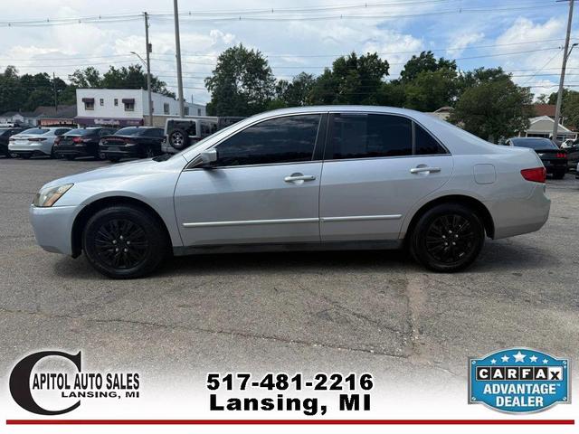 Photo of 2005 Silver Honda Accord