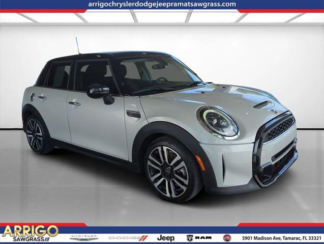 2022 MINI Hardtop