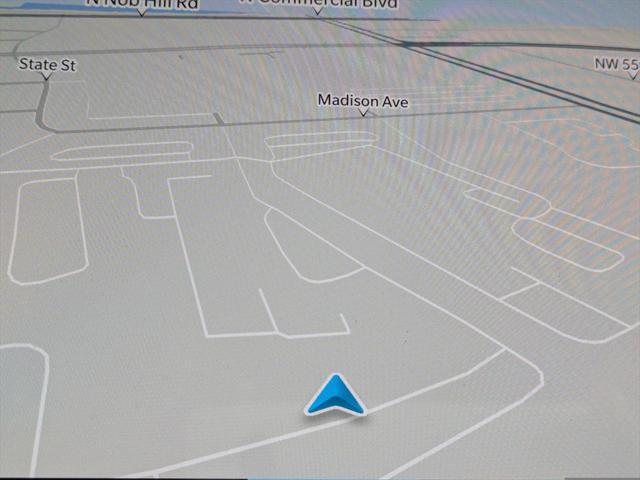 Photo of 2025 Diamond Black Crystal Pearlcoat Chrysler Pacifica