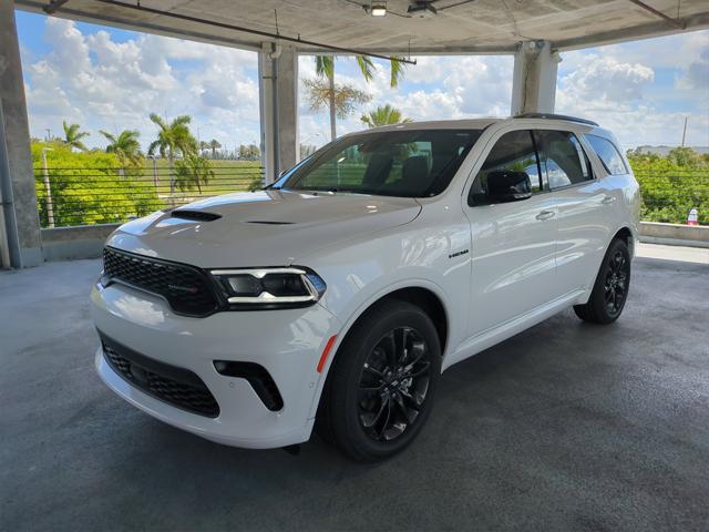 Photo of 2025 White Knuckle Clearcoat Dodge Durango
