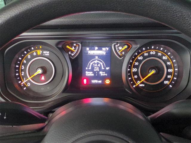 Photo of 2025 Black Clearcoat Jeep Gladiator
