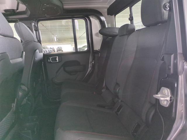 Photo of 2025 Granite Jeep Gladiator