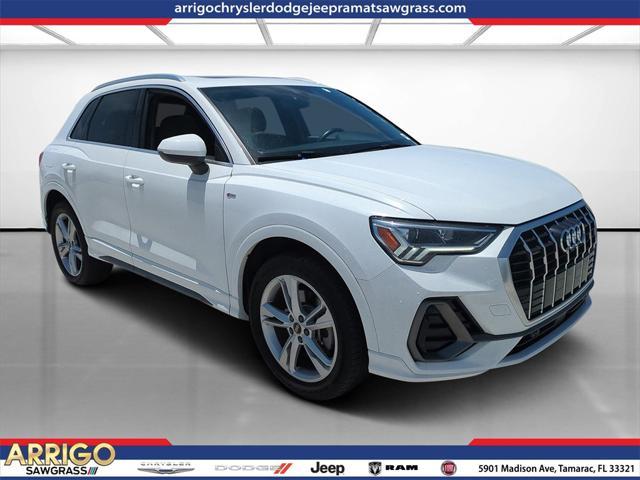 2022 Audi Q3