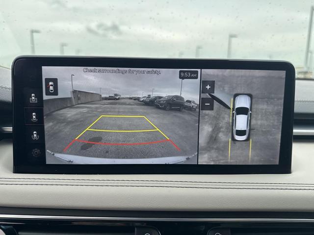 Photo of 2023 Alta White Genesis G70