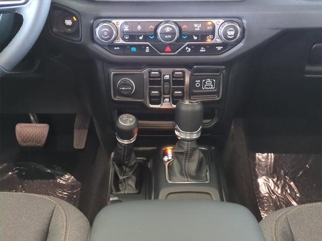 Photo of 2025 Bright White Clearcoat Jeep Wrangler 4xe